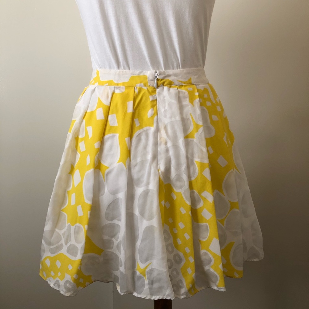 Kimchy & Blue Yellow & White Ruffle Skirt Sz 2 - Picture 3 of 6